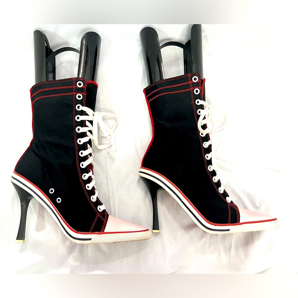 Anne Michelle Stiletto Size 8 Mid-top Black Sneaker Heels Chuck Taylor Style